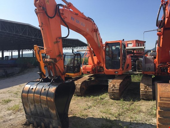 Used DAEWOO Solar 225 NLC-V Excavator for Sale (Auction Premium) | NetBid Industrial Auctions